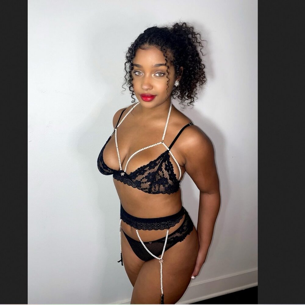 NWT String of Pearls Cupless Bralette (XS-XL)